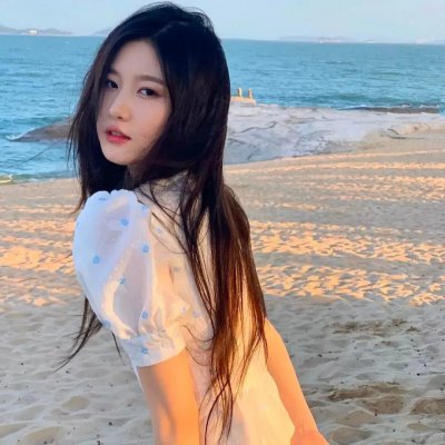 爱幽的密室海报