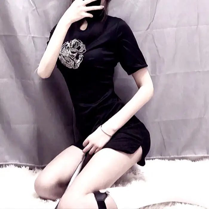 追忆潸然海报